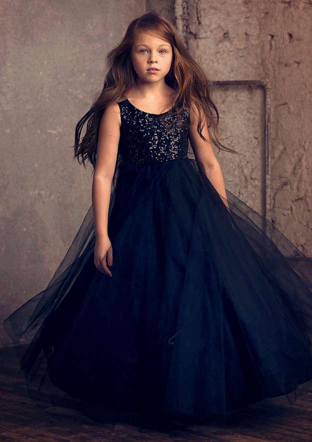 Dark Navy Robes de fille de fleur et Fête de filles | Stacees dessins