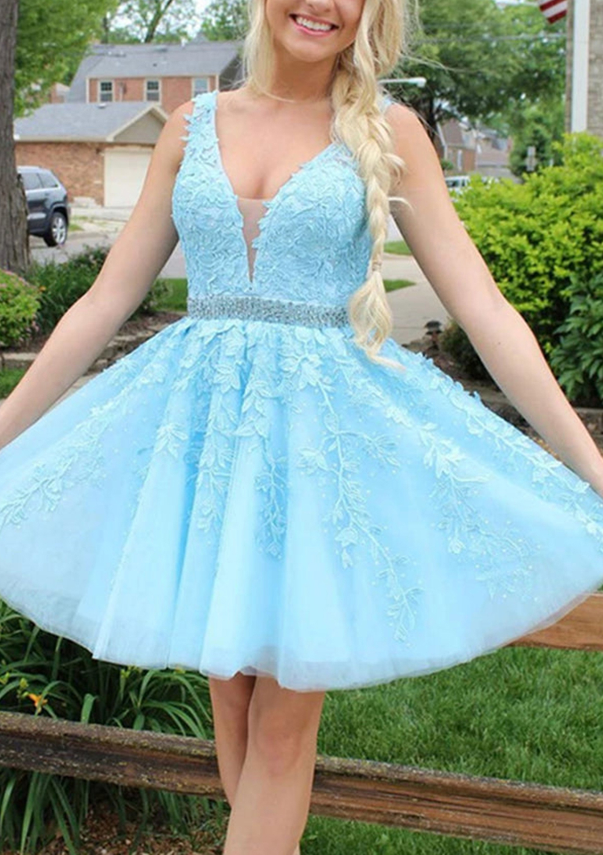 A-line Tulle V Neck Lace Short Homecoming Dress With Appliqued Beading