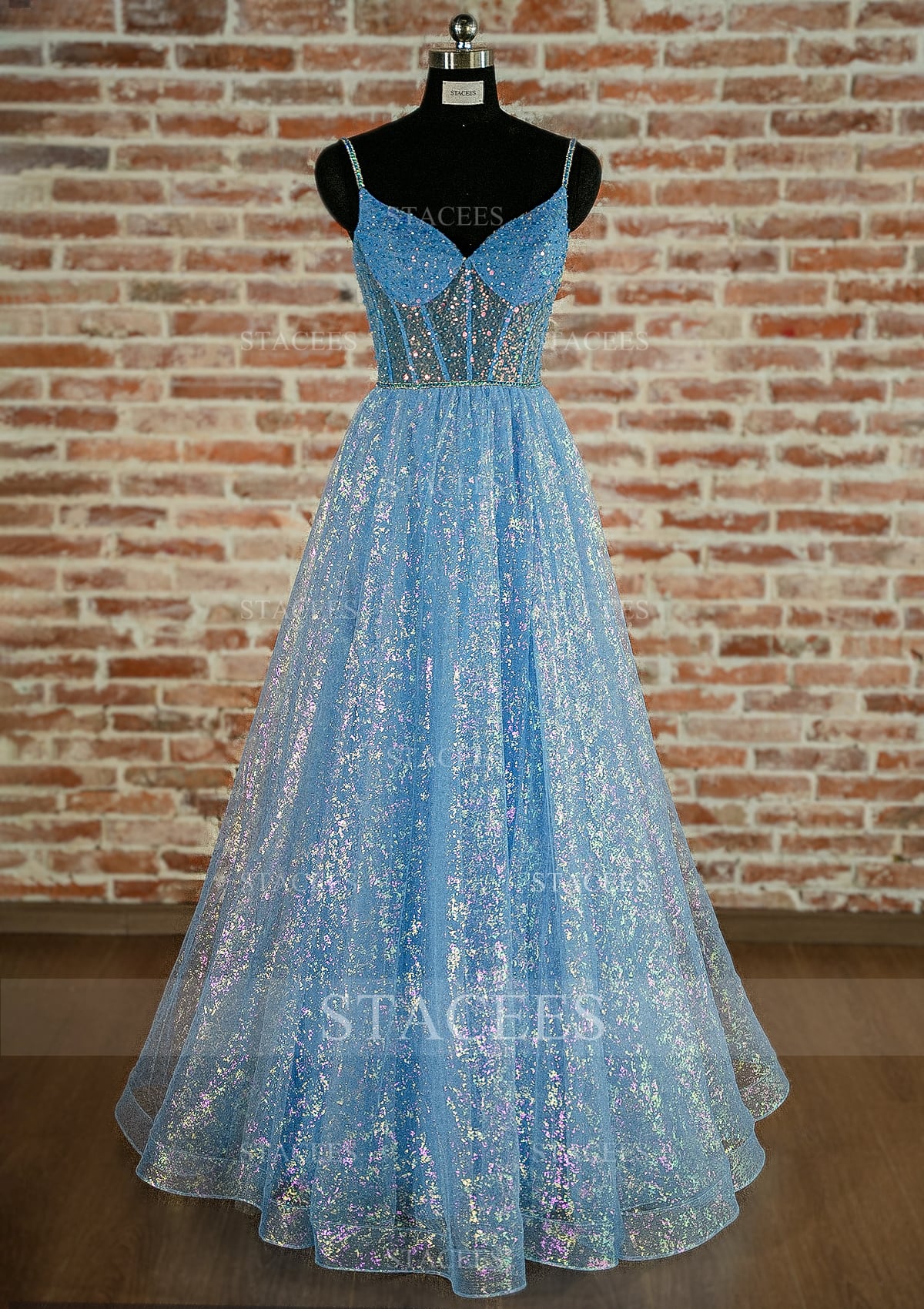 A-Line/Elegant Spaghetti Straps Sleeveless Floor-Length Tulle Prom Dresses