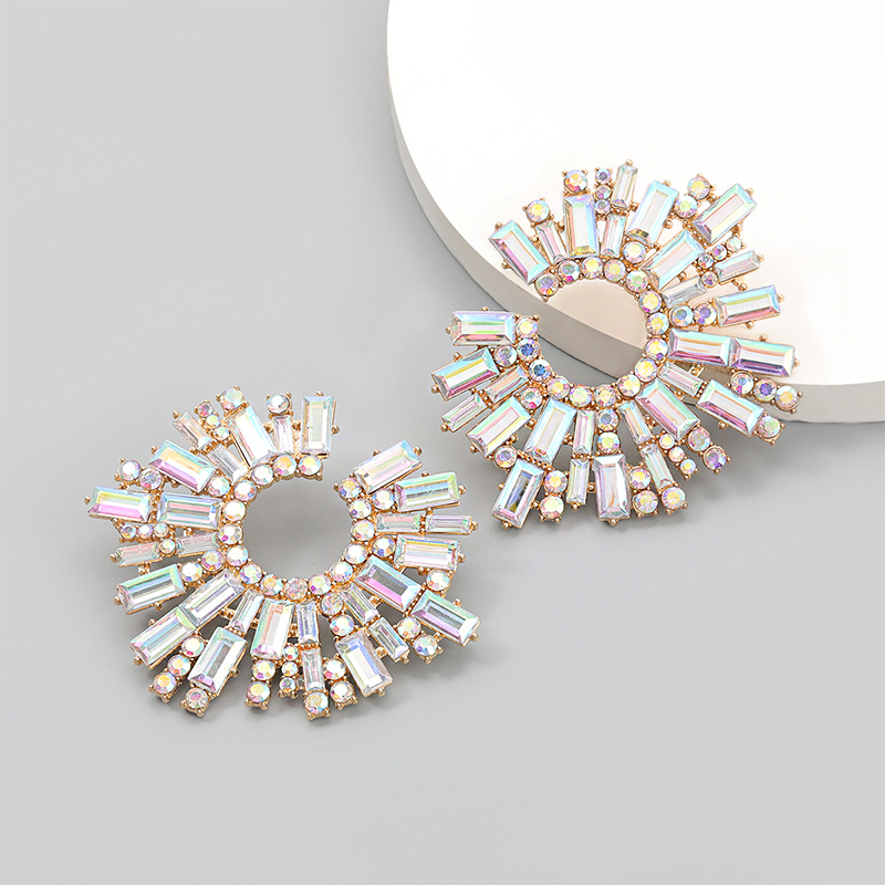 Luxurious Romantic Female Sunflower Alloy Earrings with Rhinestone