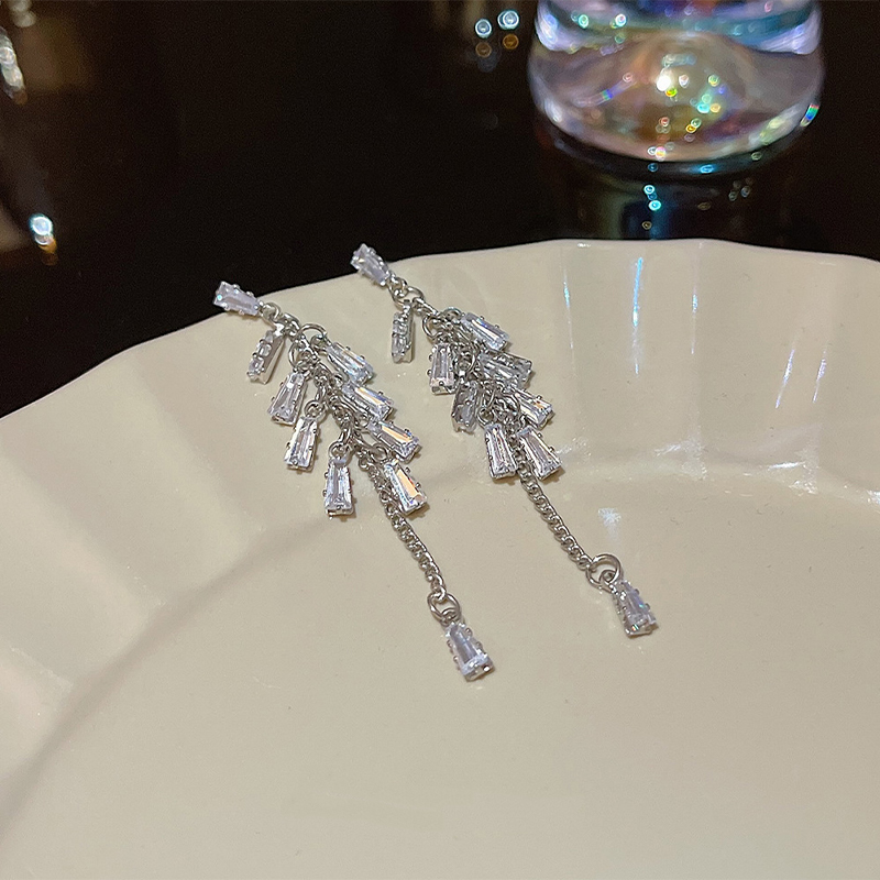 Beautiful Sparking Female Silver Plated Earrings with Cubic Zirconia