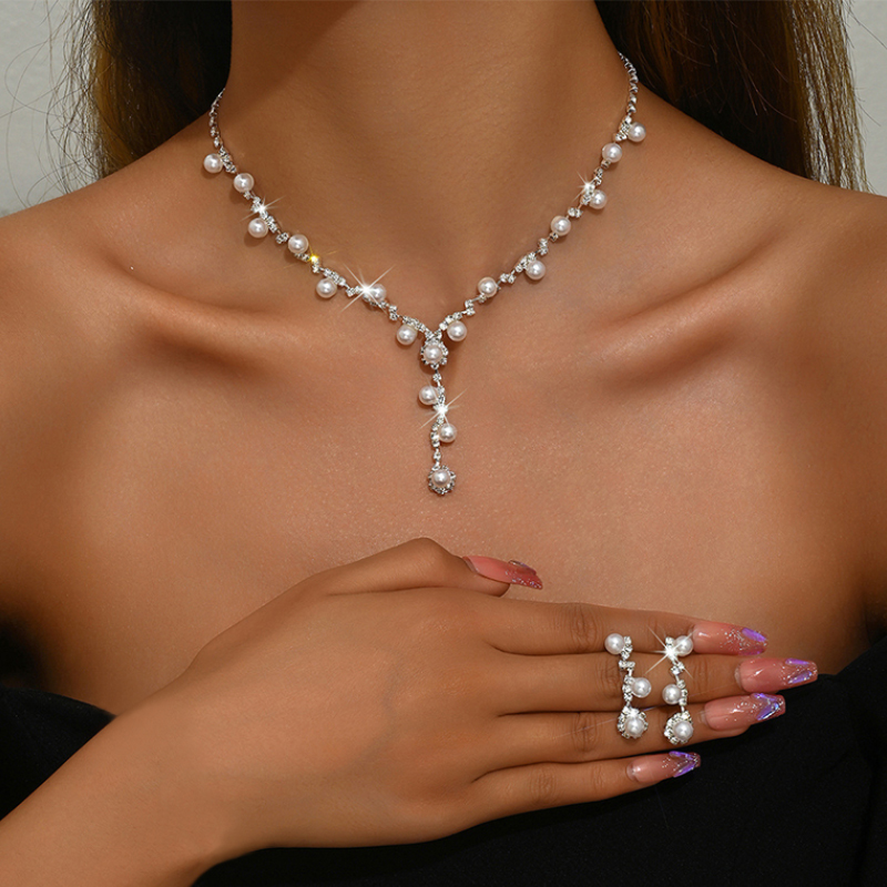 Charming Elegant Ladies' Titanium Steel Pearl Necklace Earring Set